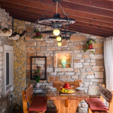 Rustic Istrian House Varesco クルニカ エクステリア 写真