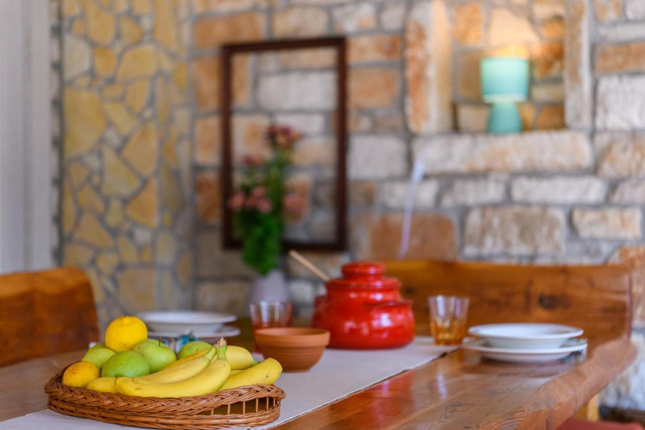 Rustic Istrian House Varesco クルニカ エクステリア 写真